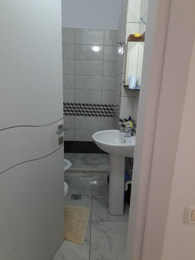 VlorëAura公寓 外观 照片